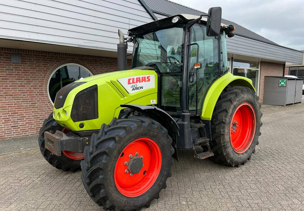 Leasing of CLAAS Arion 410  CLAAS Arion 410: picture 1