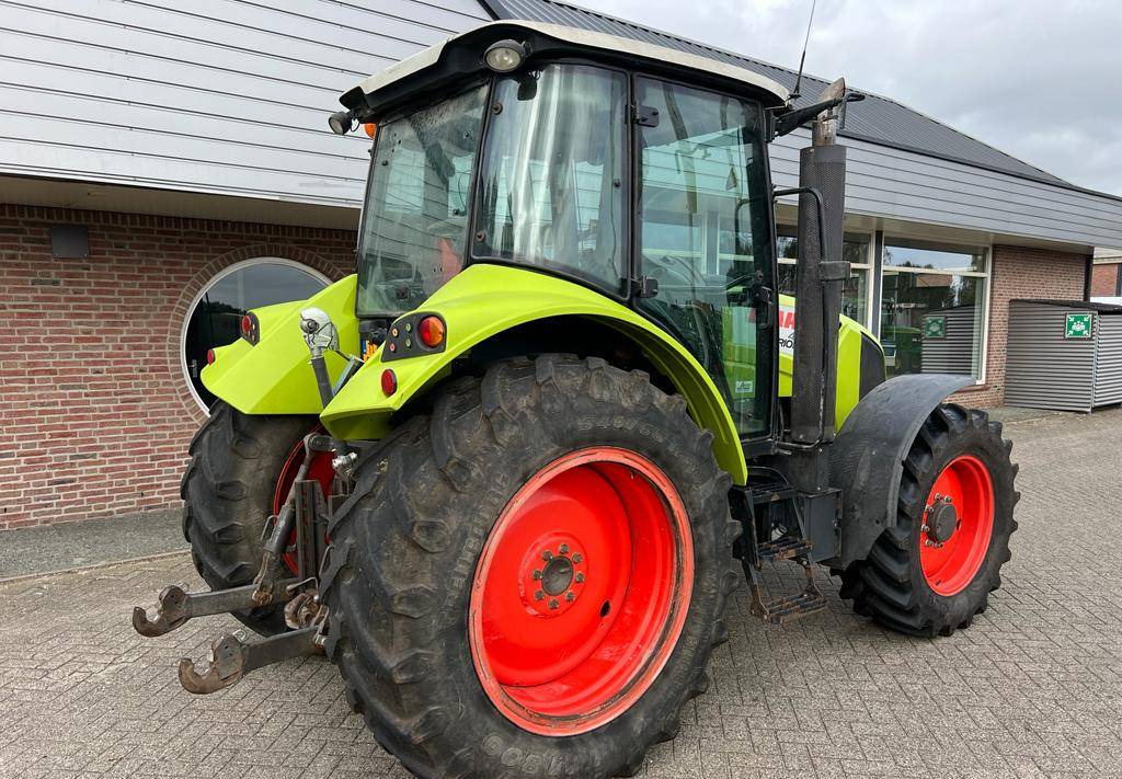 Leasing of CLAAS Arion 410  CLAAS Arion 410: picture 5