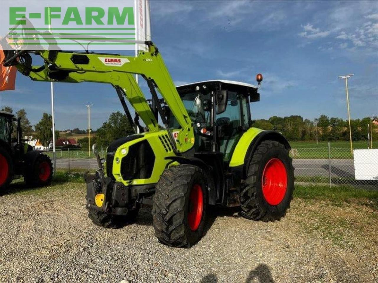 Farm tractor CLAAS arion 530 cis+: picture 3