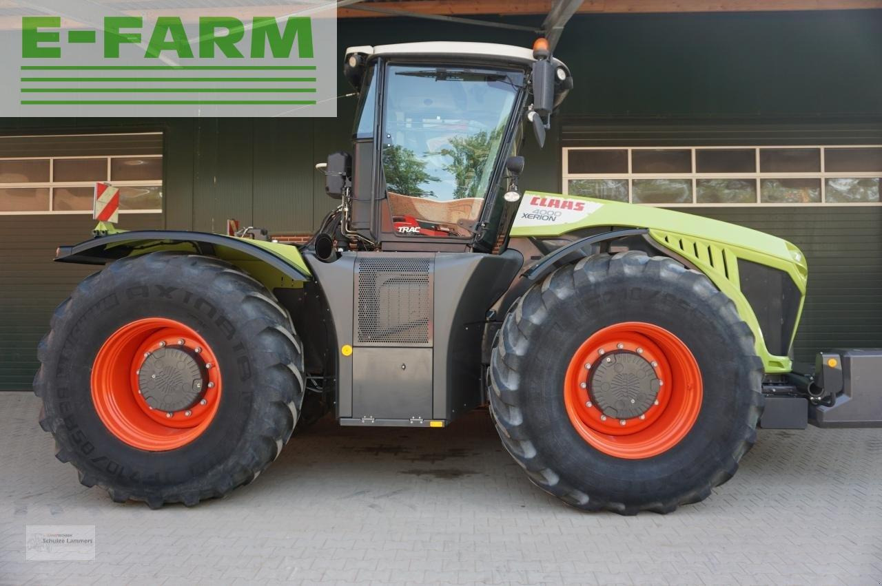 Farm tractor CLAAS xerion 4000 trac TRAC: picture 4