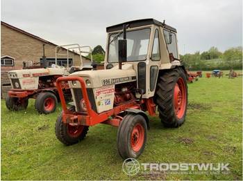 Farm tractor David Brown 996: picture 1