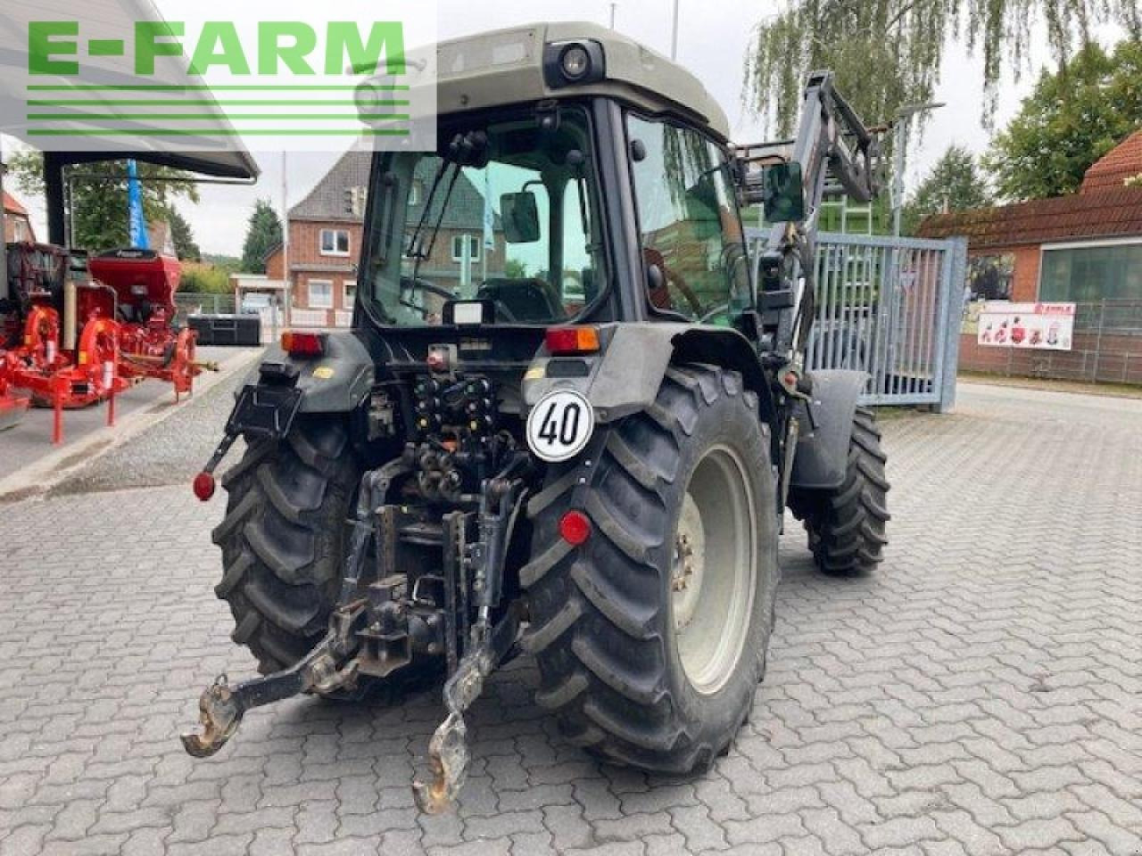 Farm tractor Deutz-Fahr agroplus f 430 gs: picture 5