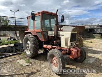 Belarus 572 - Farm tractor