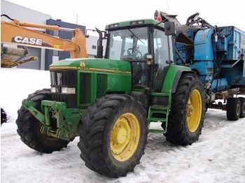 John Deere 7800 - Farm tractor