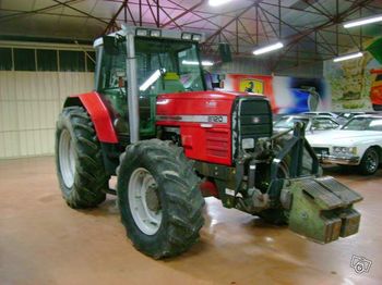 MASSEY FERGUSON 8120
 - Farm tractor