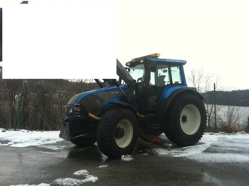 Valtra T190 - Farm tractor