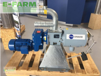 Bauer fan 1.1-300 - Fertilizing equipment