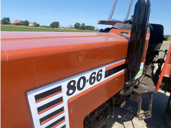 Farm tractor Fiat 80-66: picture 2