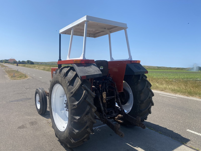 Farm tractor Fiat 80-66: picture 8