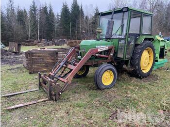 Farm tractor John Deere: picture 1