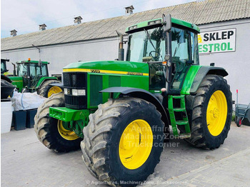 Farm tractor JOHN DEERE 6910