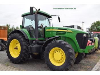 Farm tractor John Deere 7820: picture 1