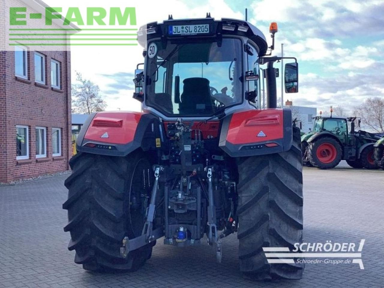 Farm tractor Massey Ferguson 8s.205 dyna-7 efficient: picture 9