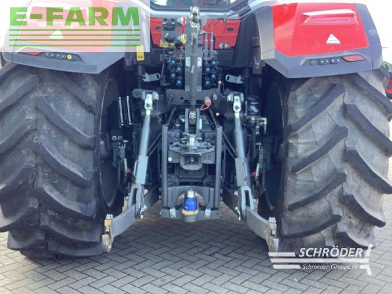Farm tractor Massey Ferguson 8s.205 dyna-7 efficient: picture 8