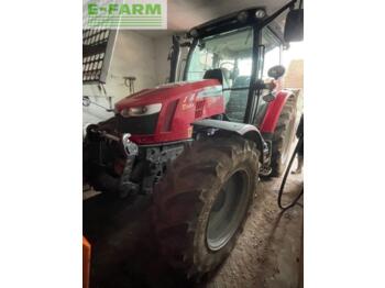 Farm tractor MASSEY FERGUSON 5611