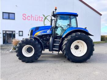 Farm tractor New Holland T8030, Bj. 2009, 4666 Bh,: picture 1