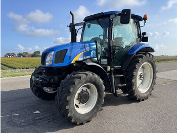 Farm tractor NEW HOLLAND TS100
