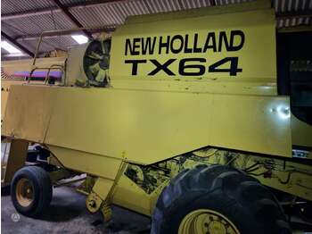 Combine harvester New Holland TX64: picture 1