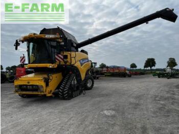 Combine harvester NEW HOLLAND CR9080