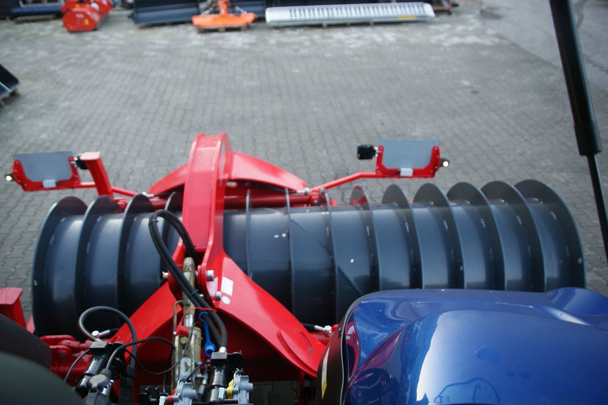 New Hay and forage equipment SAT-Siloverdichtungswalze-3000-AKTION: picture 17
