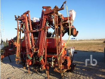 Becker HKPZ 8 Row - Seed drill