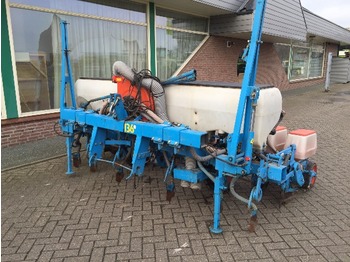 Monosem NV 6 rij maiszaaier - Sowing equipment