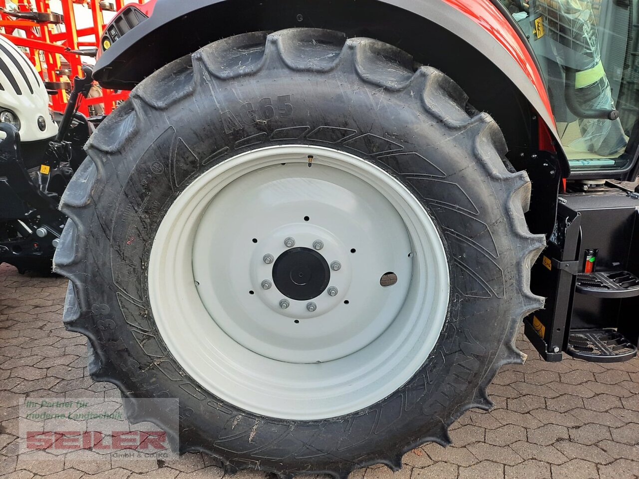 New Farm tractor Steyr Multi 4110: picture 11