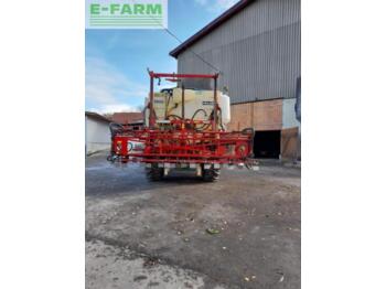 Trailed sprayer Holder is 1000