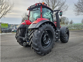 Valtra T 235 V 2A1 VERSU - demo machine! - Farm tractor: picture 4