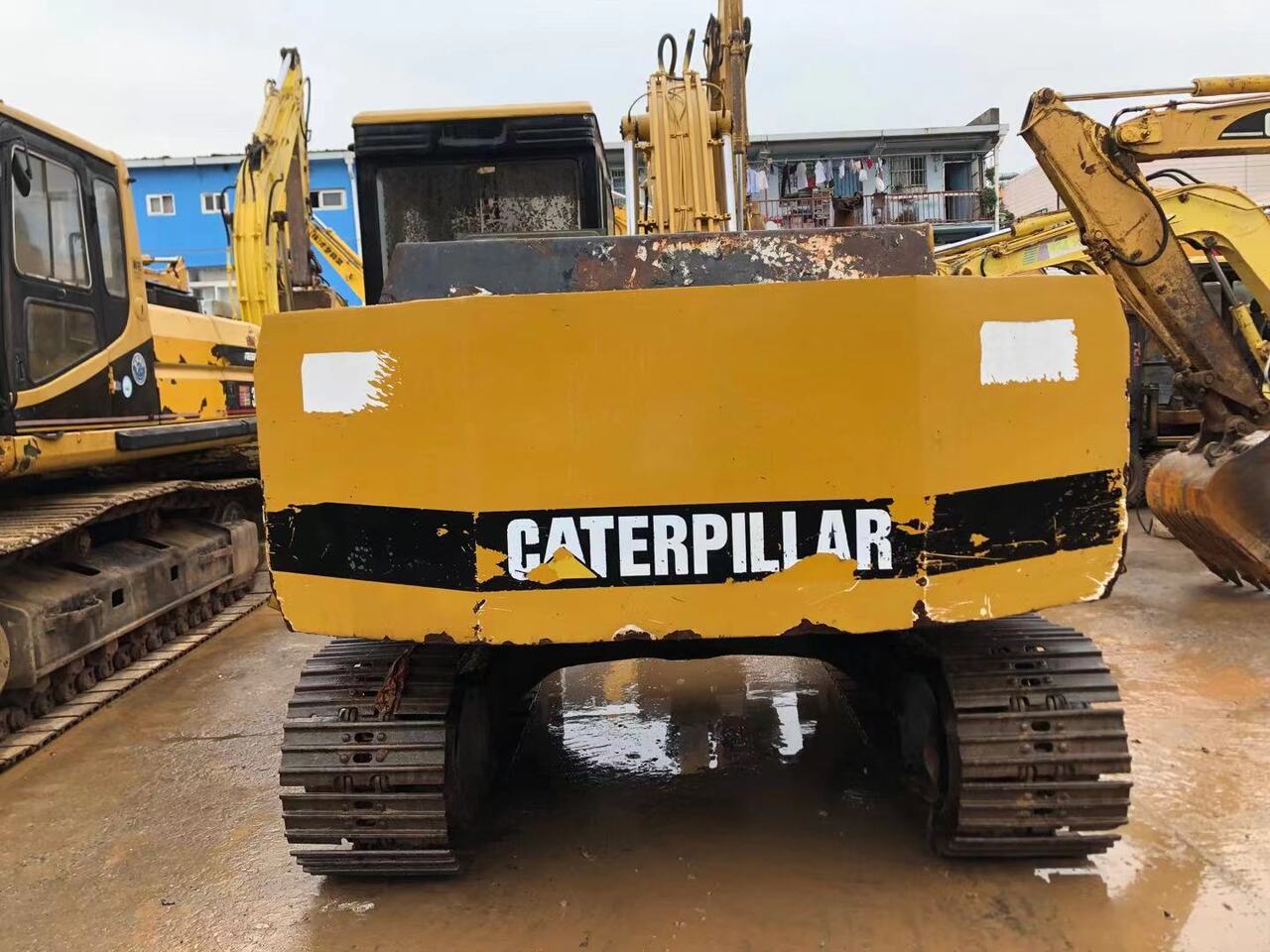 Crawler excavator CATERPILLAR CAT E120B: picture 6