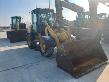 Wheel loader CAT 908M: picture 2