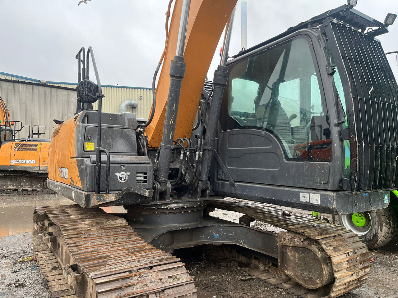 Crawler excavator Case CX210D: picture 4