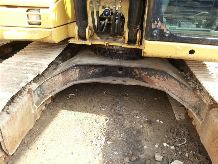 Crawler excavator Caterpillar 312D: picture 2