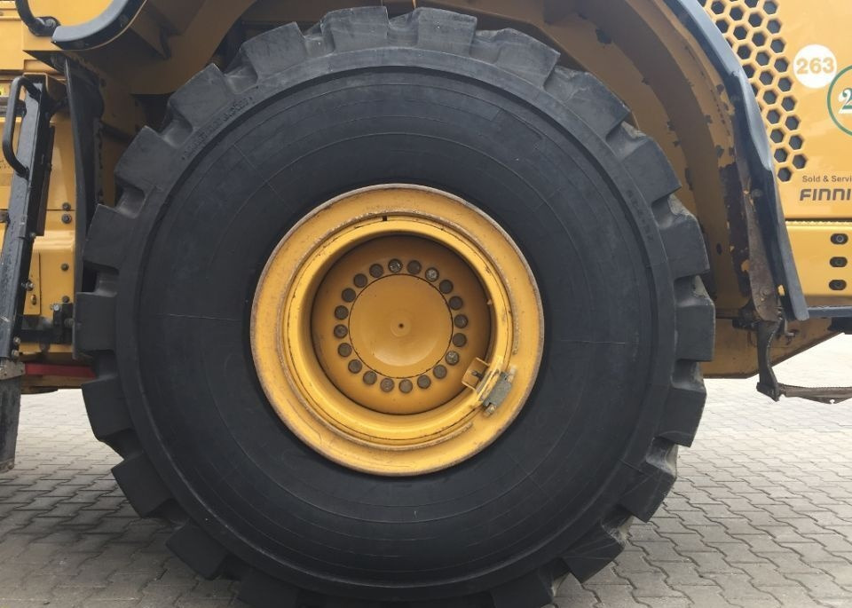 Wheel loader Caterpillar 966 K: picture 10