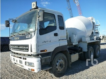 Isuzu CYZ51K 6X4 - Concrete mixer truck