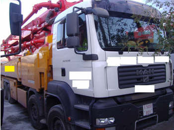 MAN 41.440 TGA - Concrete pump truck