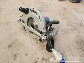  Makita 5903R 240 Volt Circular Saw - Construction equipment