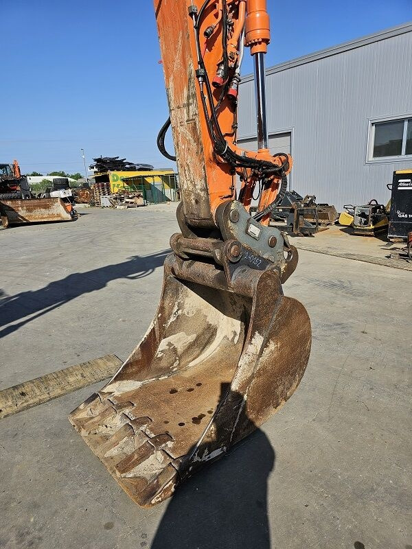 Crawler excavator Hitachi ZX160LC-5B: picture 16