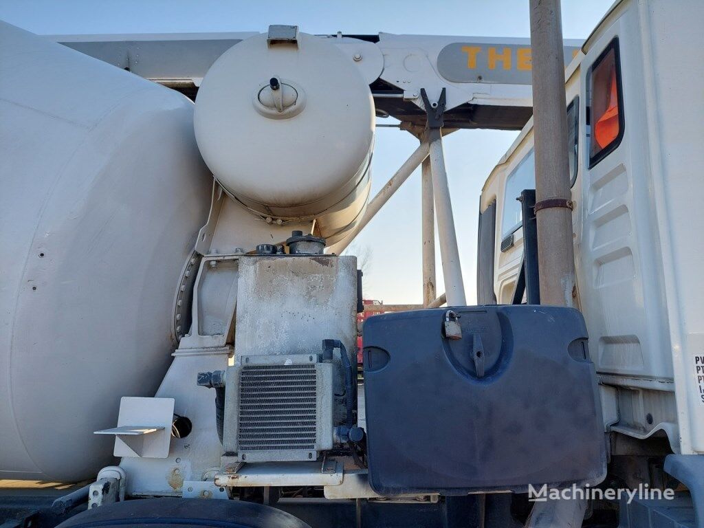 Concrete mixer truck MAN TGA 32.360 8x4 BB: picture 7