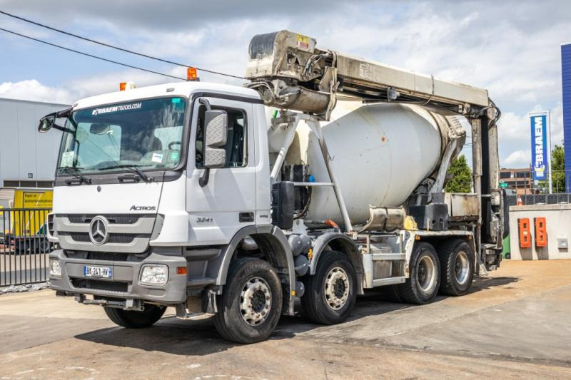 Concrete mixer truck Mercedes ACTROS 3241-MP3+BAND/TAPIS/THEAM 16M: picture 3