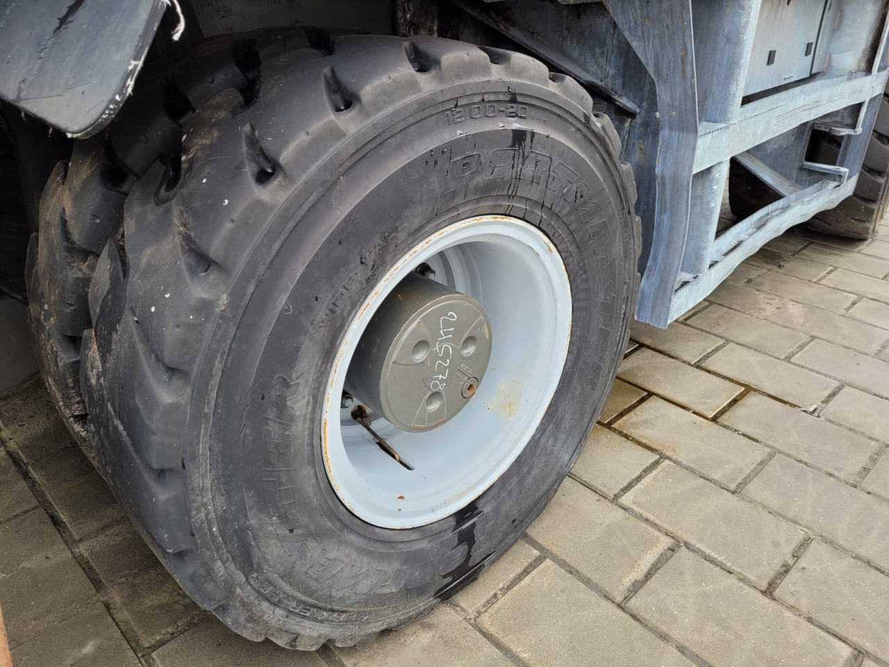 Wheel loader SENNEBOGEN 723E: picture 10