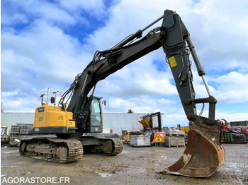Crawler excavator Volvo ECR235 DL: picture 2