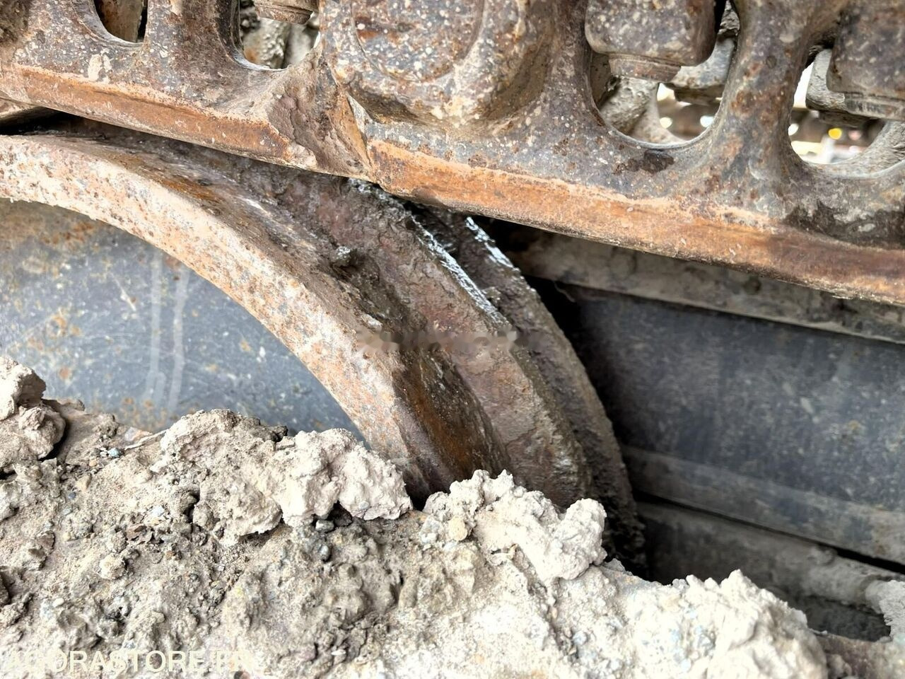 Crawler excavator Volvo ECR235 DL: picture 23