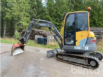 Mini excavator Volvo ECR38: picture 1