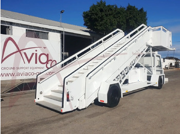 EINSA EDU-WIDE - Passenger stairs