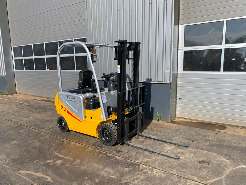 New Forklift EASY LIFT CPD 20: picture 6
