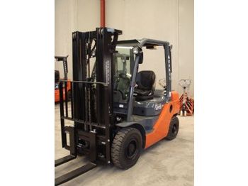 TOYOTA 52-8FDF25 - Forklift