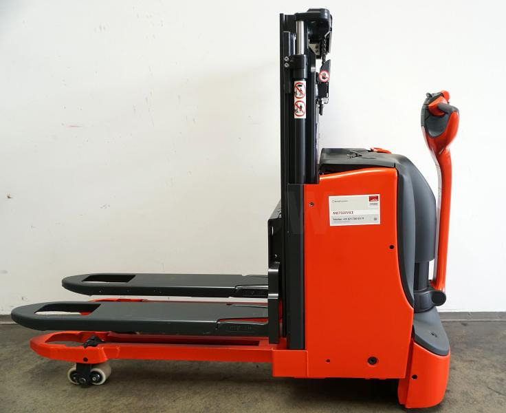 Stacker Linde D 08 1160: picture 3