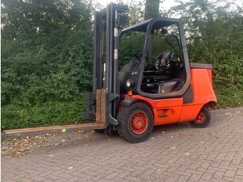 Electric forklift Linde E40P: picture 1