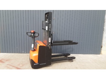 Stacker BT SWE 200 D